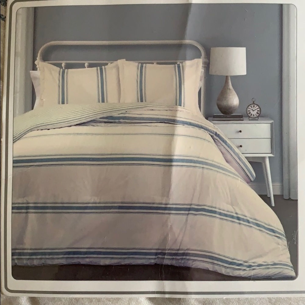 Lush Décor Farmhouse Stripe 3 piece Comforter Set